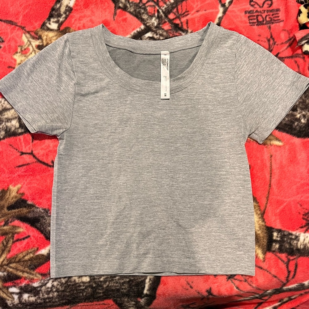 Grey Fitted T-Shirt - Size S/M